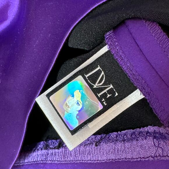 Diane Von Furstenberg Fiorenza Strapless Mini Dress in Purple Satin Cocktail 4 - Picture 11 of 15